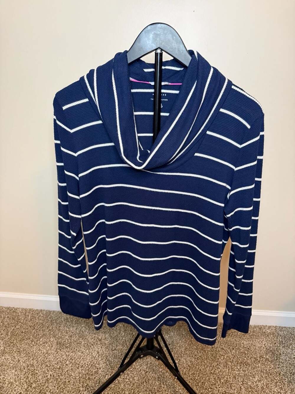 Tommy Hilfiger women’s Athluxe Navy Striped Cowl Neck Long Sleeve Top XL